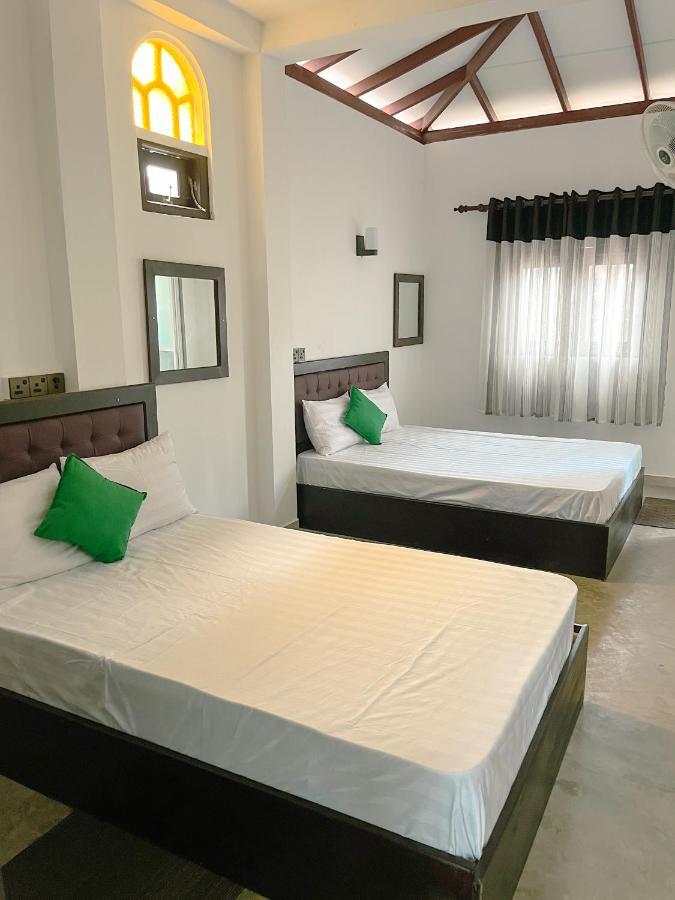 Tropical Vibes - Kathaluwa Apartment Ahangama Ngoại thất bức ảnh