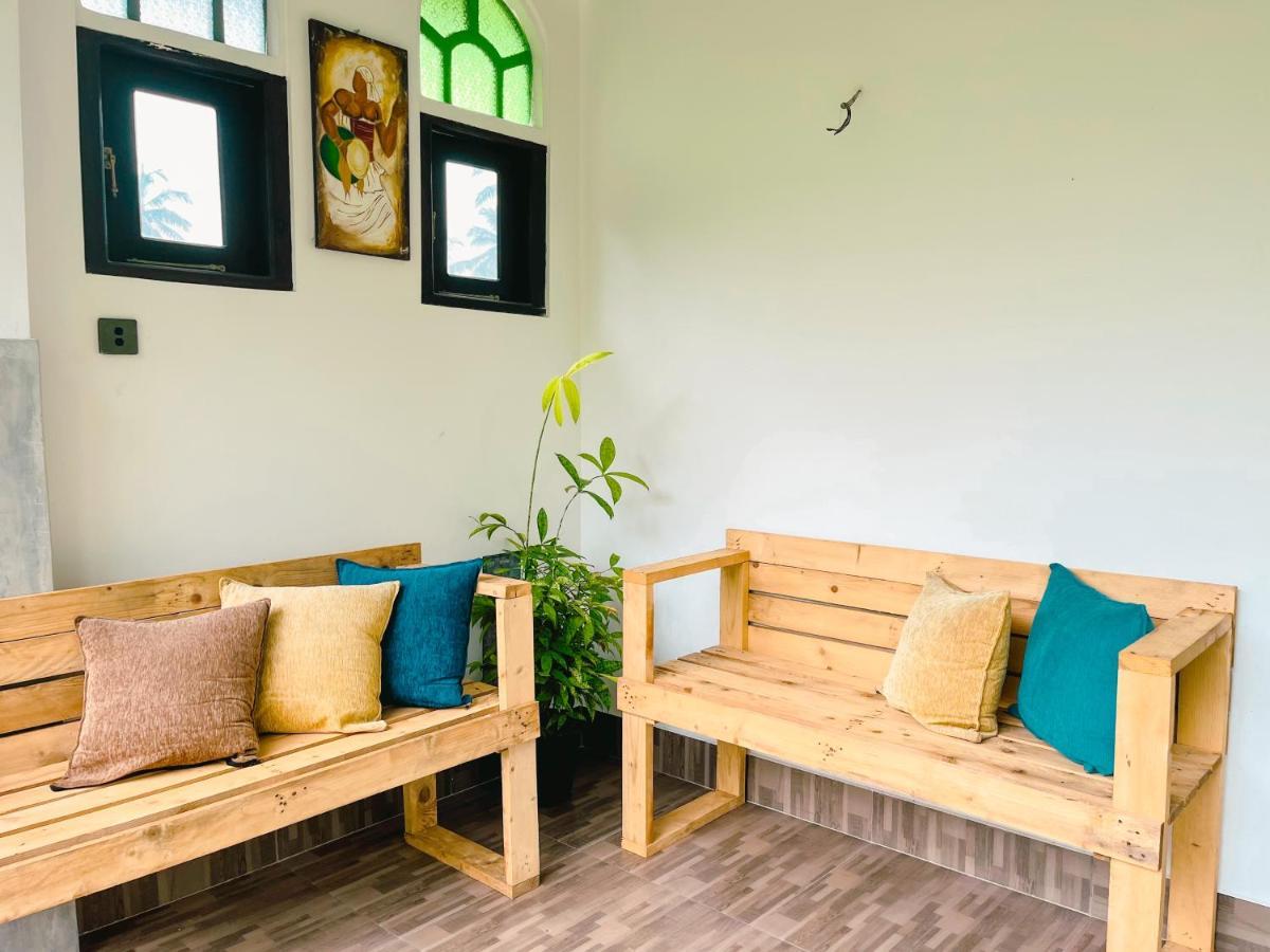 Tropical Vibes - Kathaluwa Apartment Ahangama Ngoại thất bức ảnh